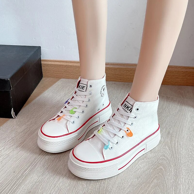 Jesenné nové módne topánky s hrubou podrážkou a vysokým pásom, okrúhle tenisky so šnurovaním, ležérne tenisky, bežecké topánky, dámske topánky