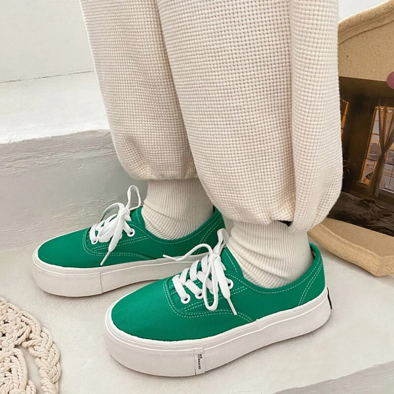 Dámske nízke plátené topánky jar/leto pouličná móda šnurovacie ploché vulkanizované tenisky dizajnérske ležérne bežecké športové topánky