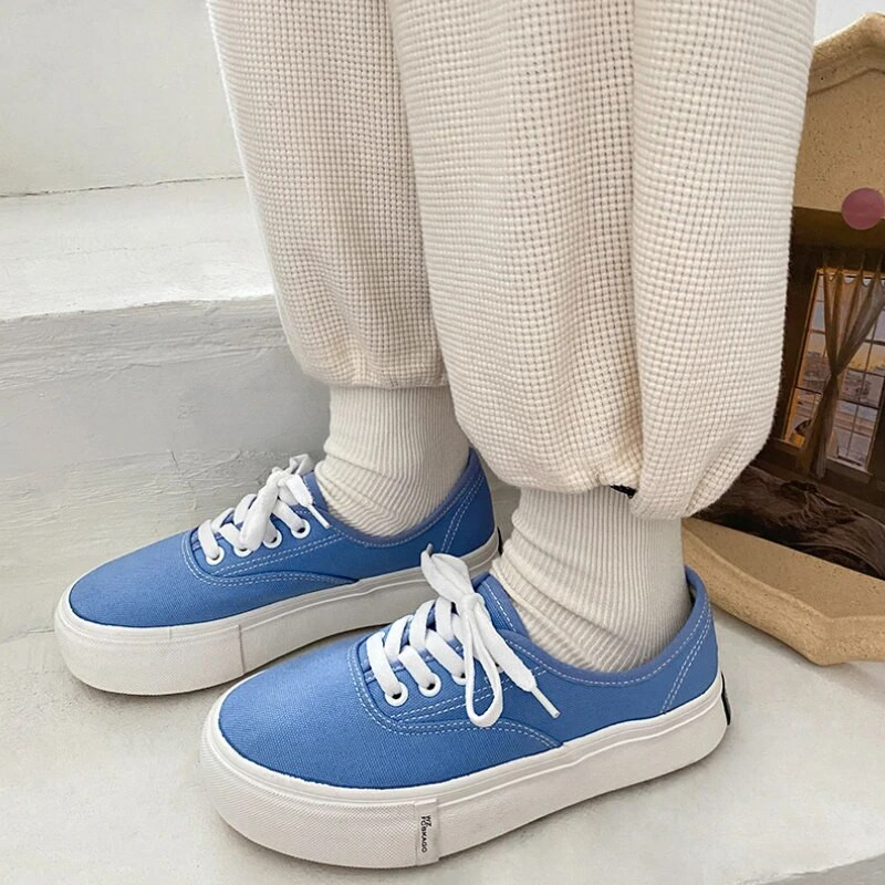 Dámske nízke plátené topánky jar/leto pouličná móda šnurovacie ploché vulkanizované tenisky dizajnérske ležérne bežecké športové topánky