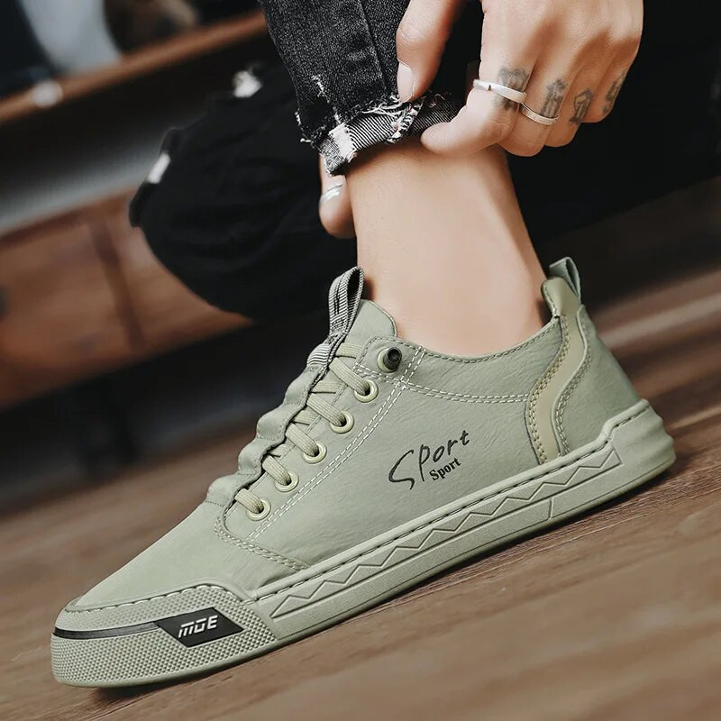 Módne pánske topánky, pohodlné mäkké ležérne topánky, outdoorové všestranné ploché turistické topánky, tenisky 2023