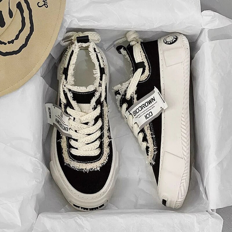 Pantofi sport de pânză pentru bărbați cu platformă în stil Hong Kong, alb, designer de modă, pantofi pentru cerșetori, ocazional, confortabil