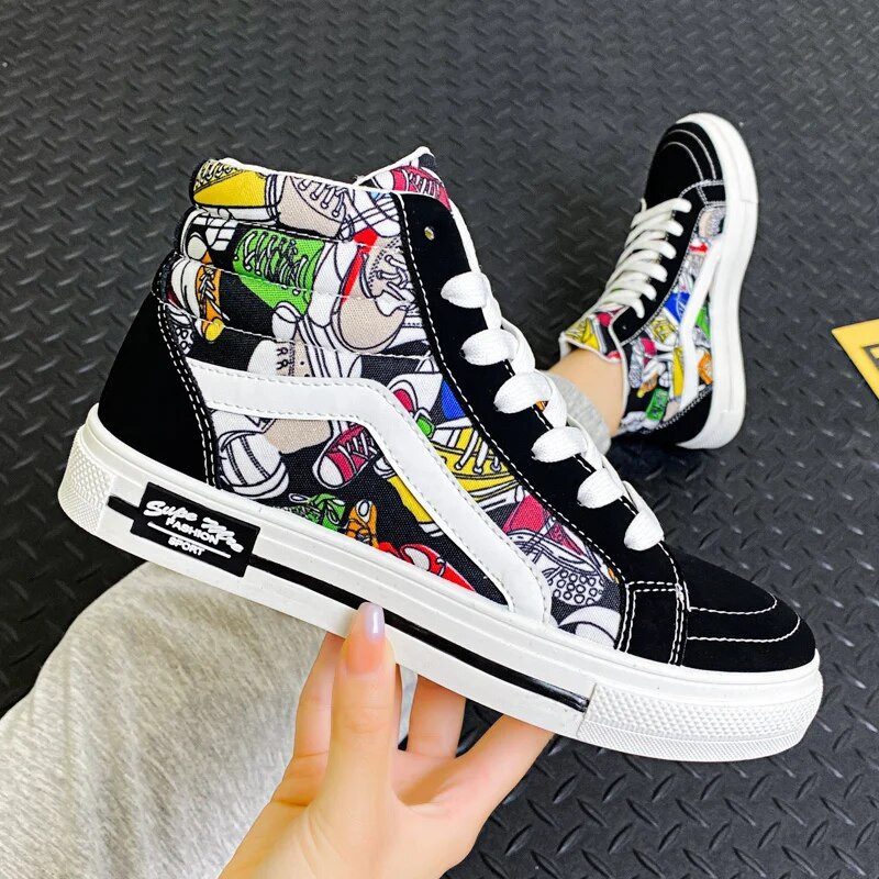 Módne graffiti potlačené pánske plátené topánky farebné dizajnérske plátené tenisky pánske vysoké ležérne topánky priedušné skateboardové topánky