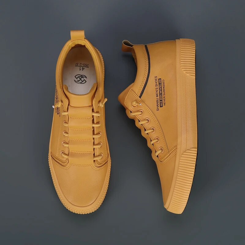 Jesenná móda 2022 High-top ležérne topánky Pánske červené kožené ploché tenisky Pánske protišmykové šnurovacie vulkanizované tenisky Pánska obuv