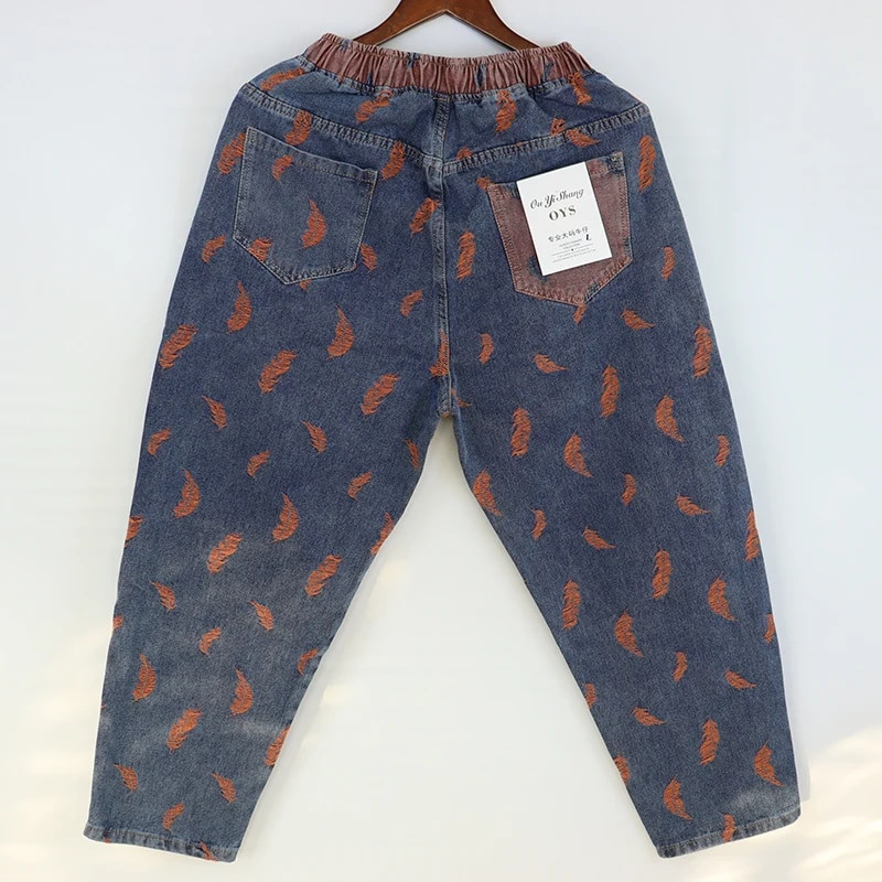 Ανοιξιάτικο γυναικείο τζιν τζιν Vintage μπάλωμα με κέντημα με φτερά Loose ψηλή ελαστική μέση all-match Casual παντελόνι μαμά χαρέμι μπλε