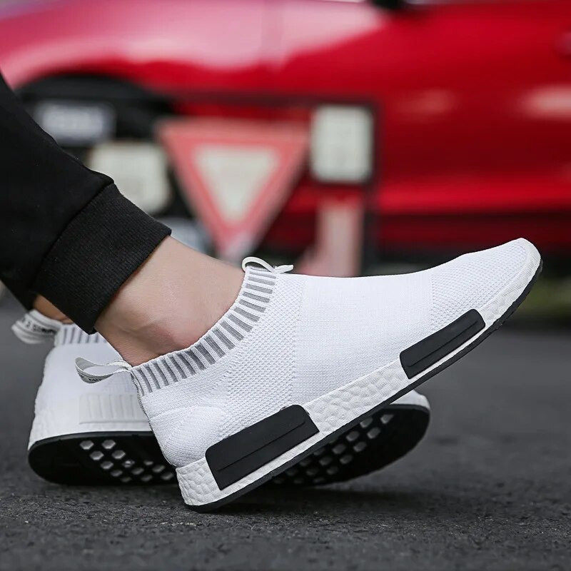 Ανδρικά παπούτσια από καμβά για αγόρια Αθλητικά παπούτσια για αγόρι με εργαλεία Walking Man Plus Size45 46 47 μόδα 2022 ΝΕΑ Λευκά ελαφριά παπούτσια