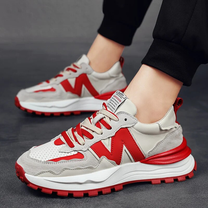 Új márka Férfi futócipők Kényelmes kocogócipők Design bőr tornacipők Légáteresztő sportcipők Sportos edzőcipők