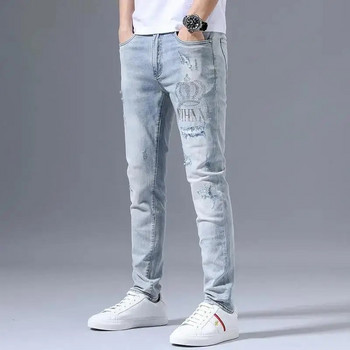 Μόδα 2022 Stretch Jeans Ανδρικά Ανοιξιάτικα Ανοιξιάτικα φθινοπωρινά σχισμένα ρετρό κέντημα με ζεστό τρυπάνι Λεπτό μικρό ποδαράκι Μπλε ευέλικτο μακρύ παντελόνι
