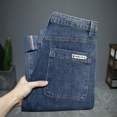 Toamna 2023, bărbați groși de afaceri, pantaloni casual cu picioare, talie elastică, subțire, drepte, broderie, buzunar cu clapetă, pantaloni negri de marcă