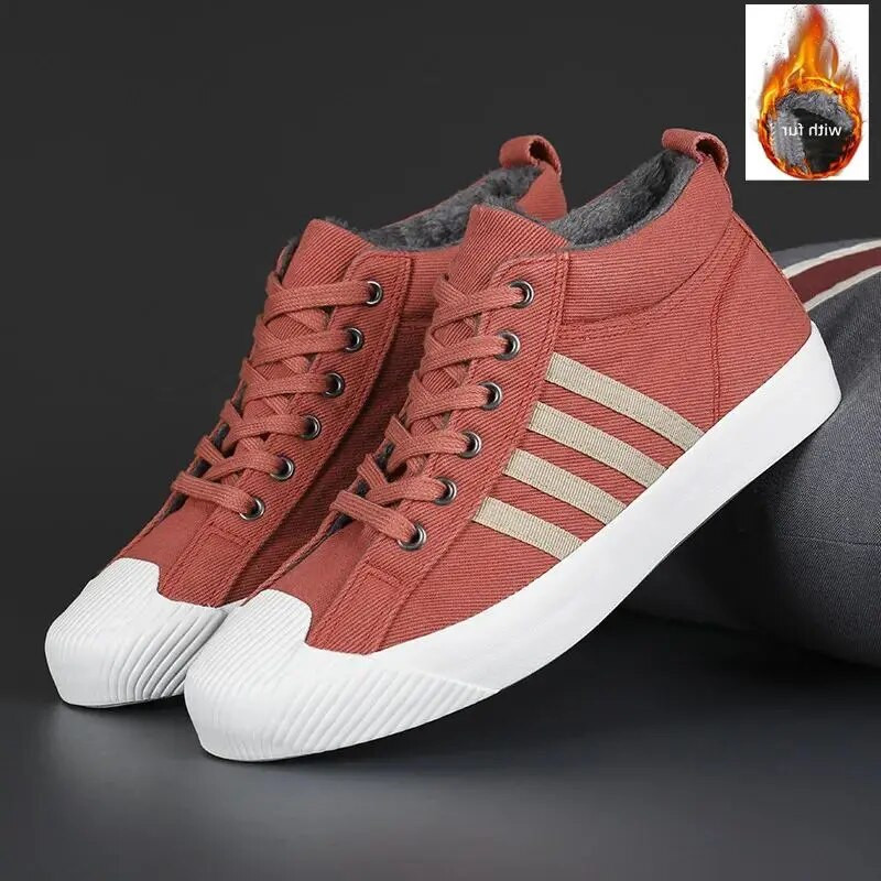 Zimné klasické čierne pánske plátené topánky, plyšové teplé vysoké pánske vulkanizované tenisky, módny trend, pánske skateboardové tenisky