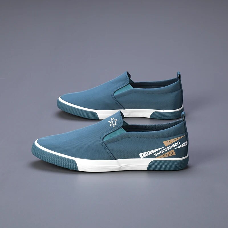 Pánske plátené topánky, móda 2023, nové nízke, pánske tenisky, dizajnérske mokasíny, vulkanizované topánky, pánske pohodlné ploché topánky na voľný čas