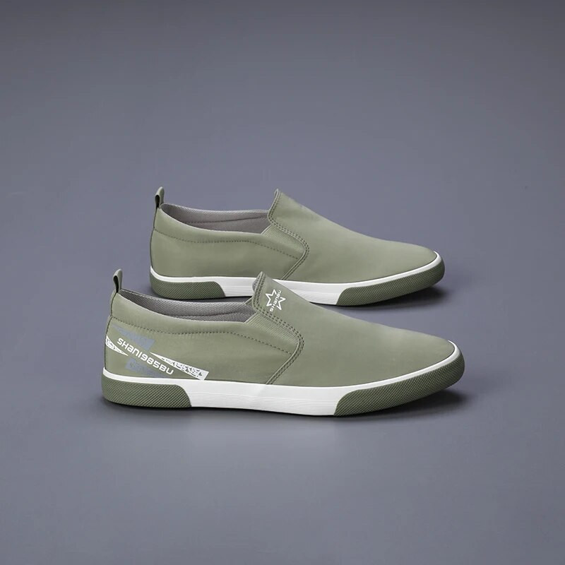 Pánske plátené topánky, móda 2023, nové nízke, pánske tenisky, dizajnérske mokasíny, vulkanizované topánky, pánske pohodlné ploché topánky na voľný čas