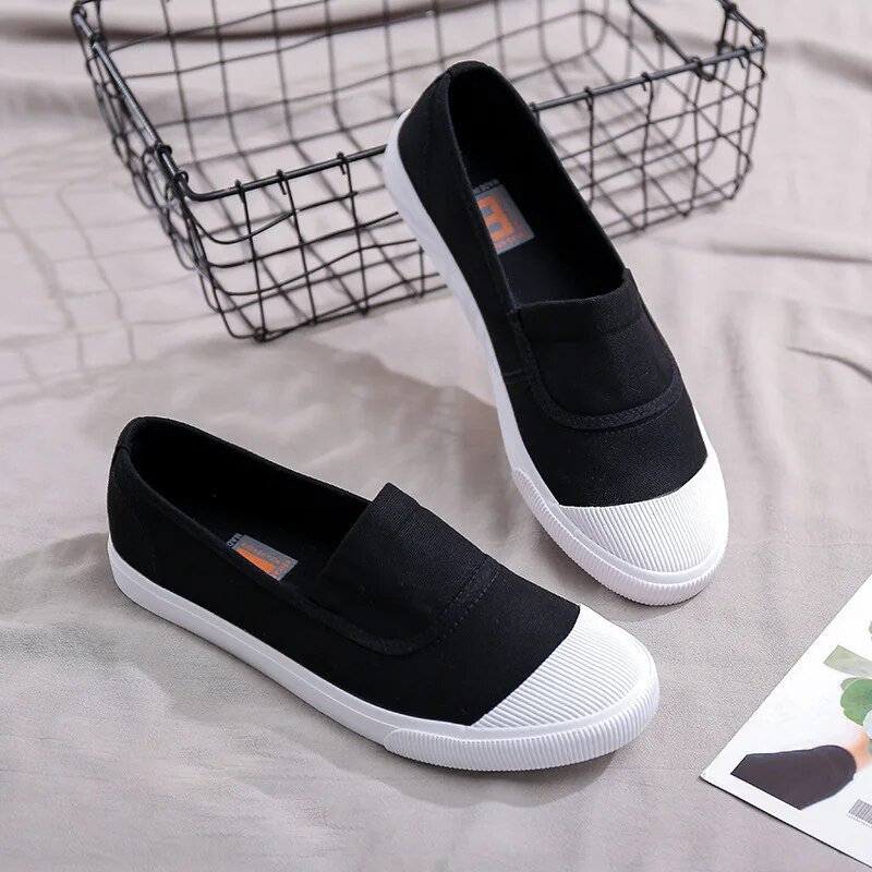 Pánske plátené topánky 2023 Jar a jeseň Nová sada nosenia kórejských študentov ploché topánky Lefu Módna ležérna obuv