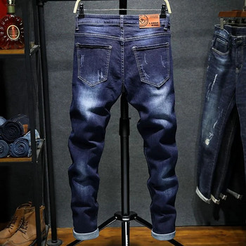 Нови пролетни есенни корейски модни еластични дънкови момчета Boyfriend Jeans Дизайнерски дрехи Тесни панталони Мъжки тънки сини скъсани панталони