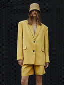 Oymimi Fashion Seturi de pantaloni scurți de birou galbeni largi pentru femei 2 piese Blazer elegant cu mâneci lungi, cu pantaloni scurți cu talie înaltă, costume pentru femeie