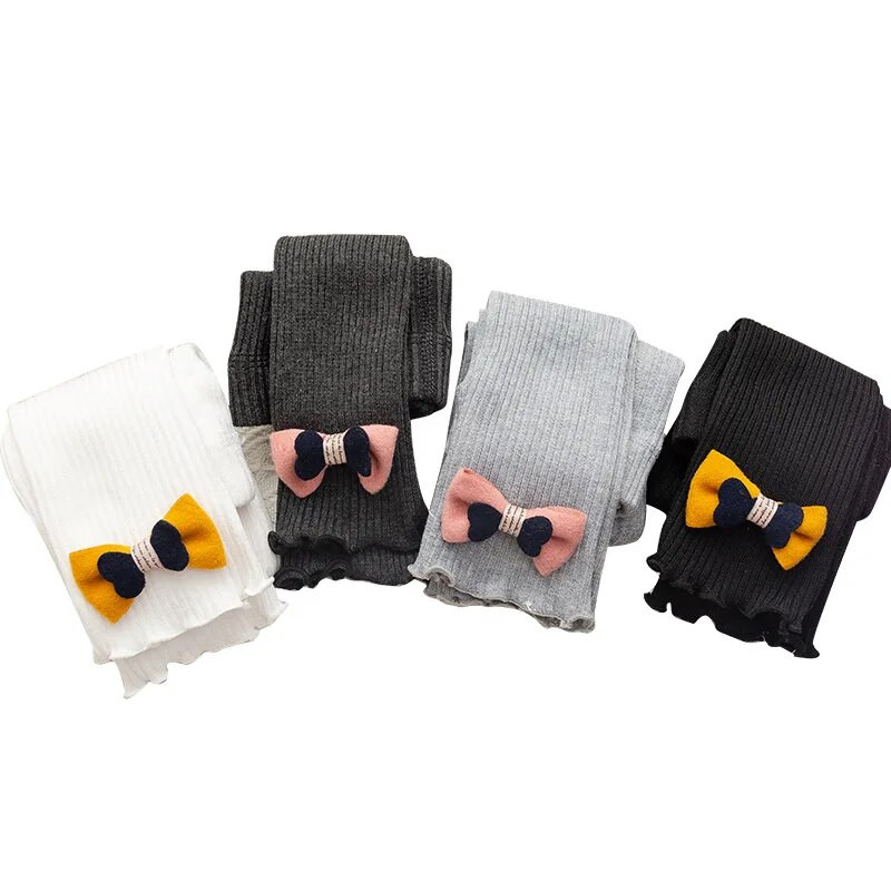 Pavasario rudens šilti antblauzdžiai mergaičių mišrios spalvos peteliškės medvilninės vaikiškos kelnės Patogios mergaičių kelnės vaikams vaikiškos kelnės 0-4 m.