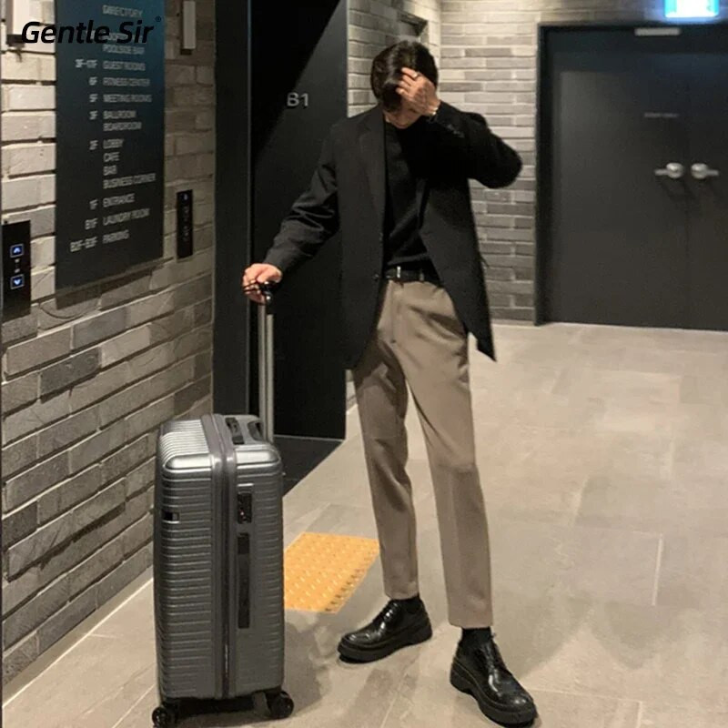 2023 Nou Blazer de culoare solidă pentru bărbați la modă socială rochie pentru bărbați jachetă coreeană de afaceri ocazional pentru costum masculin, birou formal L50