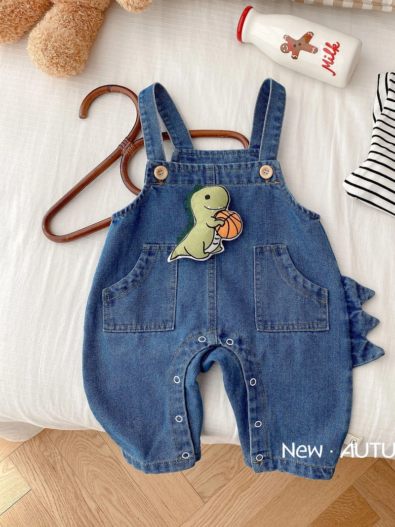 2023 Kórejské batoľacie dievčatká Jarné jesenné džínsy Nášivky s kreslenými hračkami Voľné traky s vreckámi Bavlnené džínsové nohavice pre dojčatá