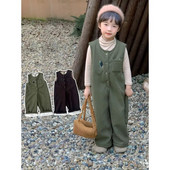 8057 Detské nohavice 2023 Jeseň Zima Nový manšestrový a zamatový overal Jednoduchý dievčenský overal s trakmi