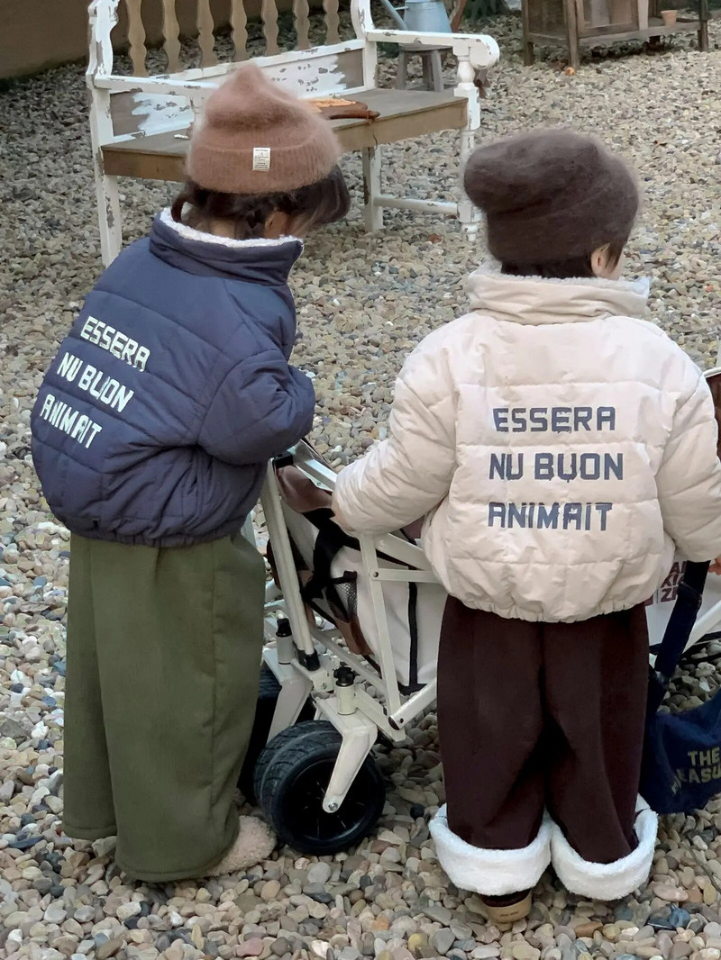 8057 Detské nohavice 2023 Jeseň Zima Nový manšestrový a zamatový overal Jednoduchý dievčenský overal s trakmi