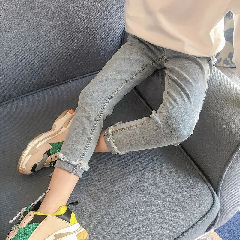 2024 Jarné jesenné dievčenské módne strečové džínsy, ceruzkové nohavice pre bábätká, deti, ležérne džínsové nohavice