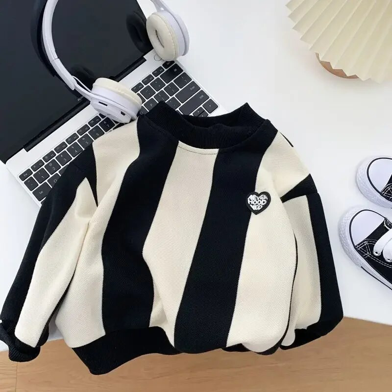 Kevadised lapsed poiste kampsunid Pusad Mood poisid Must Valge triibuline särk Laste O-kaelusega vabaaja Spordisärgid Lasteriided