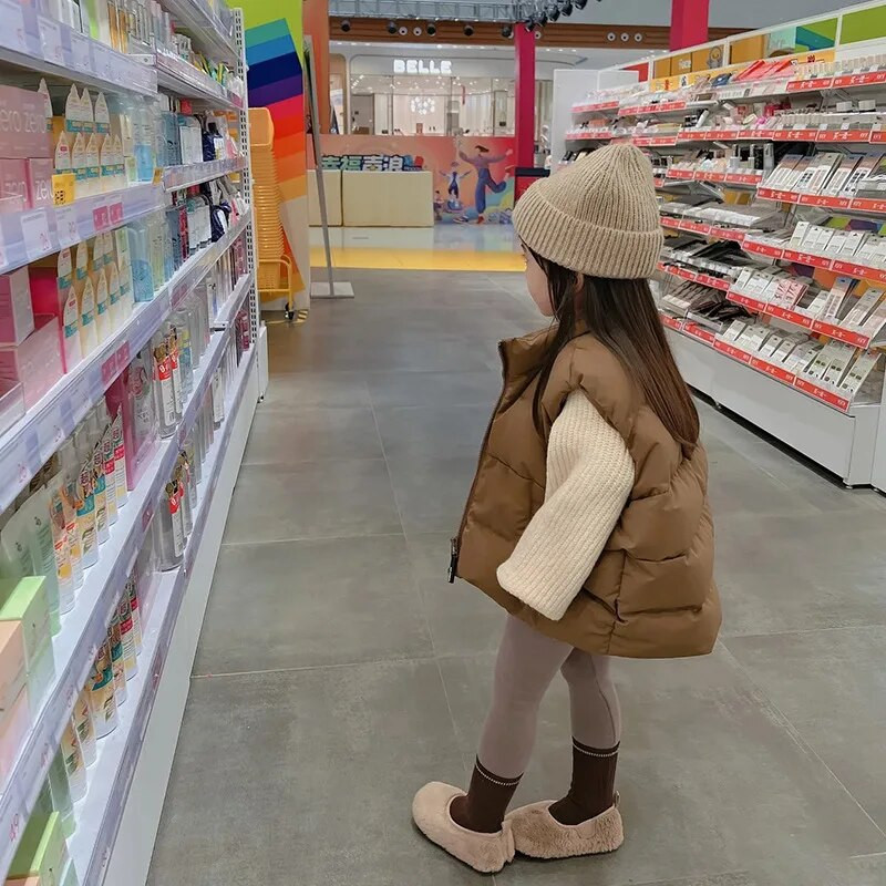 Tüdrukute puuvillane 2023. aasta talvevest, uus soe pruun laste mugav Korea stiilis beebi-laste talvine moekas mantel