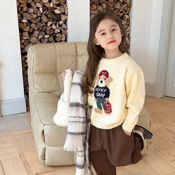 Зимен детски пуловер в корейски стил с карикатура на мечка Флокирани трикотажни изделия Мек свободен топъл плетен пуловер с О-образно деколте