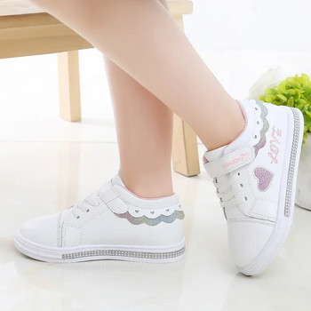 Детски ежедневни бели обувки за момичета Средно големи детски училищни ежедневни обувки Скейт маратонки Пролет Есен Мода със сърце 27-37