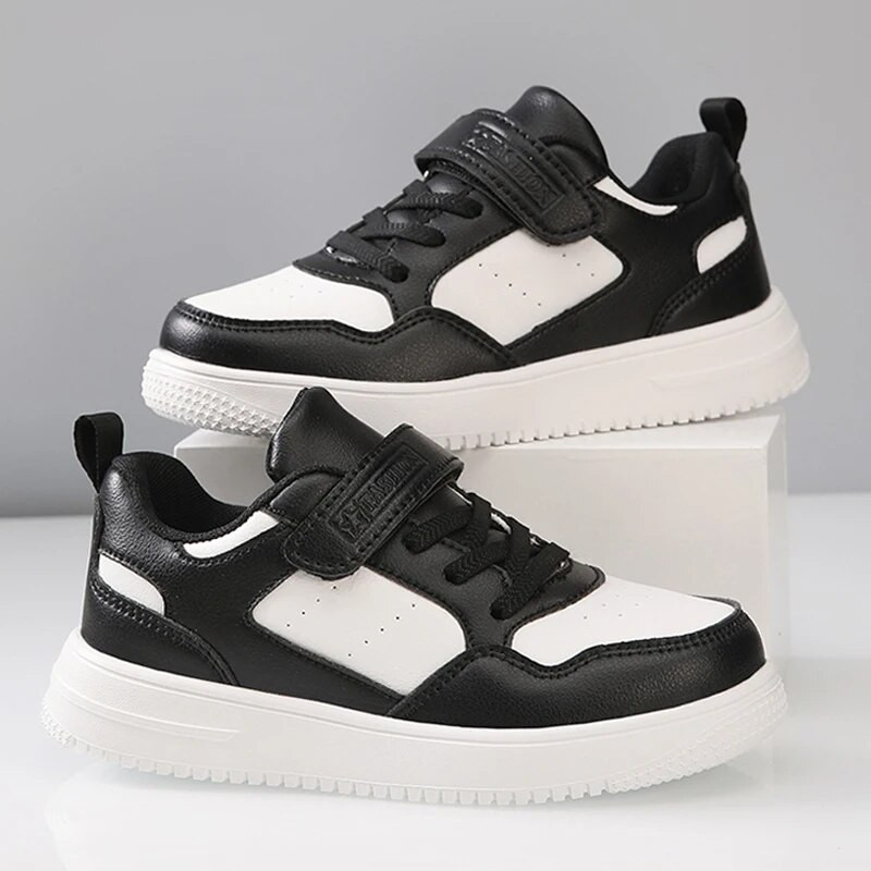 Vaikiški sportbačiai berniukams Odiniai plokšti vaikiški juodi balti batai mergaitėms lengvi sportiniai teniso sportbačiai berniukui Nemokamas pristatymas