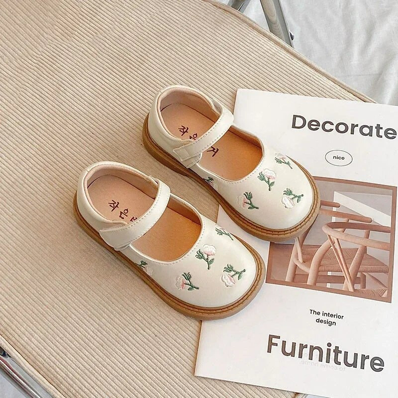 Jesenné detské kvetinové tanečné topánky v národnom štýle 2024 Dievčenské princeznovské topánky z umelej kože pre deti, batoľatá a dievčatá, balerínky Mary Jane