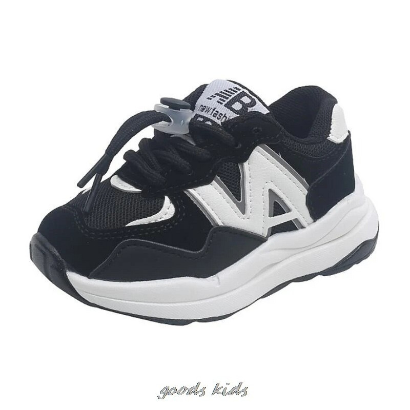 Coș nou pantofi copii pantofi pentru băieți pantofi anti-alunecare pentru copii pantofi pentru fete pantofi anti-alunecos din piele încălțăminte alergare pantofi de antrenament