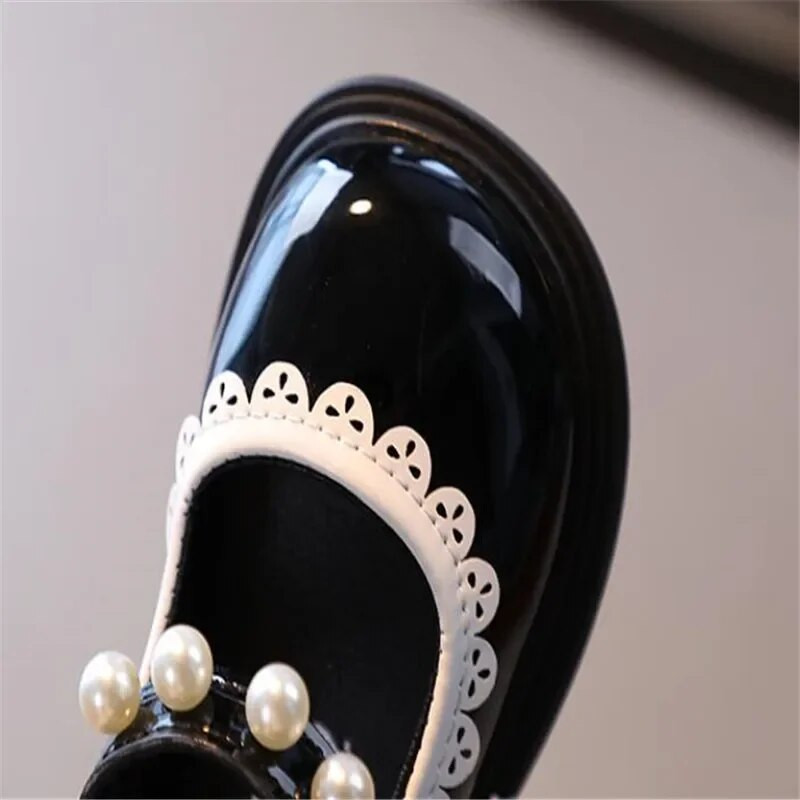 Lakirane kožne cipele za djevojčice Modne svečane cipele za djevojčice Dječje mekane potplate Svestrane biserne cipele Mary Jane s plitkim ustima