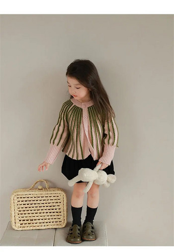 Πουλόβερ ανοιχτής βελονιάς Ρίγα που ταιριάζουν με χρώμα Παιδιά Νέο κορίτσι μωρό Ευέλικτο περιστασιακό κουμπί μονής σειράς Ευέλικτο στυλ