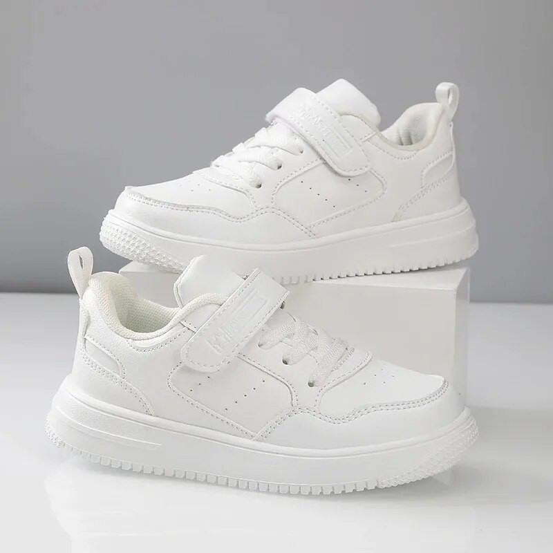 Vaikiški sportbačiai berniukams Odiniai plokšti vaikiški juodi balti batai mergaitėms lengvi sportiniai teniso sportbačiai berniukui Nemokamas pristatymas