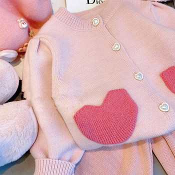 Яке с пуловер с жилетка за момичета Есенна корейска версия на 2023 г. Детска любов пачуърк Сладко бебешко детско палто Розов плетен пуловер