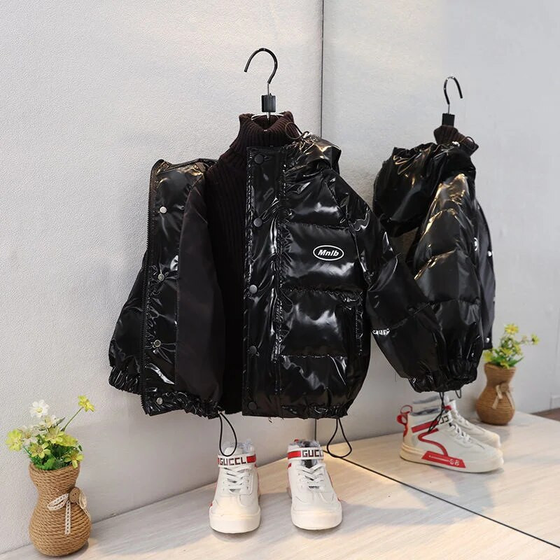 Moda Nouă Fată Băiat Îmbrăcăminte exterioară de iarnă Jachete îngroșate calde pentru bebeluși Paltoane cu imprimeu cu litere strălucitoare Îmbrăcăminte pentru copii Jachetă căptușită cu glugă