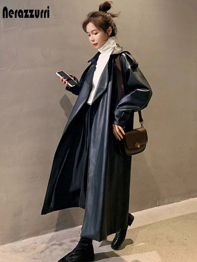 Nerazzurri Spring Черен извънгабаритен дълъг водоустойчив кожен тренчкот за жени 2021 г. Свободно корейско модно облекло
