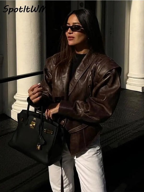 Rudens žiemos dirbtinės odos striukė Moteriška madinga vintažinė V kaklo moteriška puspaltis, 2023 m. Elegantiški High Street laisvalaikio moteriški viršutiniai drabužiai