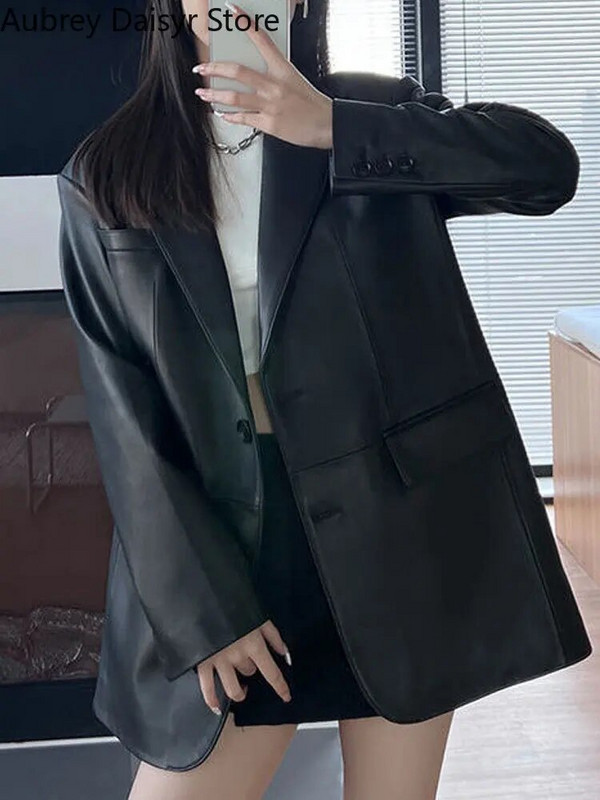 Korejas melna ādas jaka Sieviešu ielas apģērbs, brīvs, formāls ādas žakete Sieviešu modes tendence šiks punk ādas jaka 2023 Jaunums