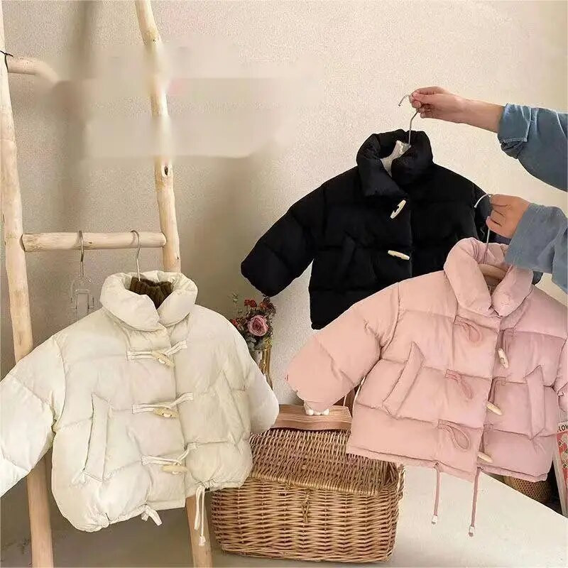 Divatos lány pamut párnázott kabát Vintage téli gyerek vastag meleg steppelt kabát kürt gombos kabát felsőruházat babaruhák 1-8Y