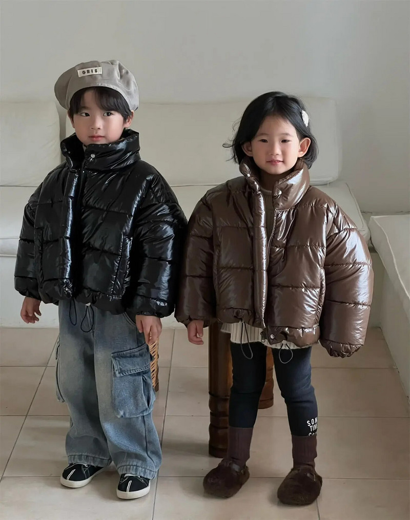 Lasteriided Laste vabaaja suleparkad Korea stiilis 2023. aasta sügistalv uus puuvillase polsterdatud tepitud mantel Paks soe mantel