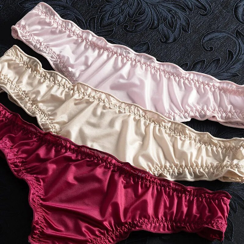 Uued suvised õhukesed õmblusteta aluspüksid naistele Uue stiiliga jääsiidist stringid, seksikas naiste aluspesu, volditud seeneääre püksid tüdrukule