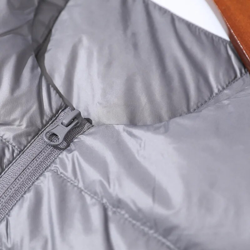 NewBang 7XL sulejope meestele ülikerge sulejope Meeste õhuke tuulekindel kaasaskantav O-kaelusega kerge mantel, soe vooder