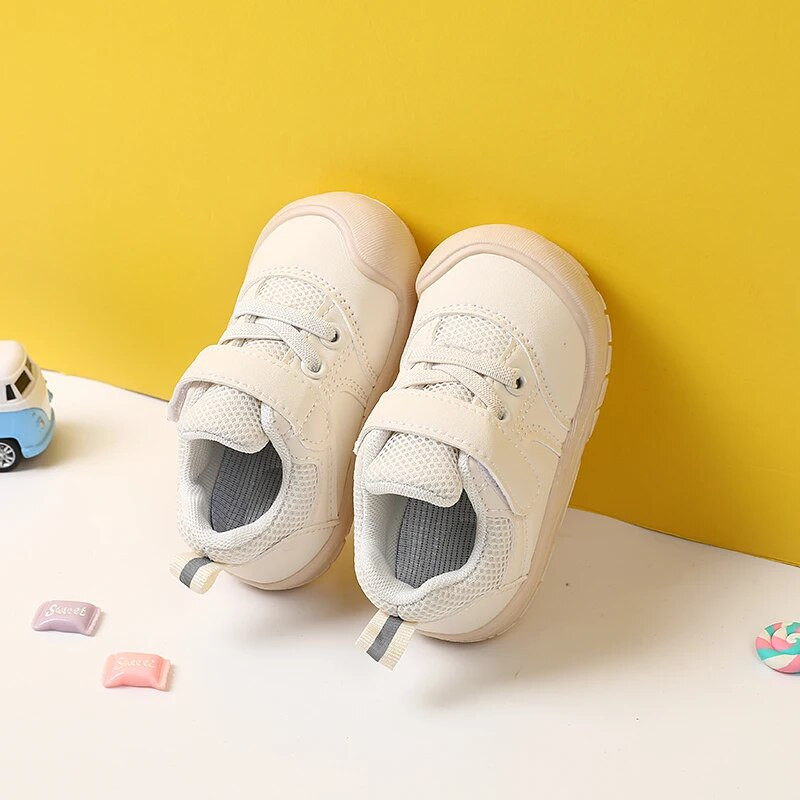 Proljetne i jesenske dječje cipele za hodanje Kožne jednostruke cipele s mekim potplatom Cipele s glavom za dječake Prozračne mrežaste cipele Dječje cipele