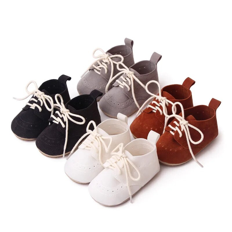 Pantofi pentru nou-născut Pantofi pentru bebeluș băiețel Pantofi pentru fetiță, piele clasică, talpă din cauciuc, anti-alunecare, pantofi pentru primii plimbări pentru bebeluși, mocasini