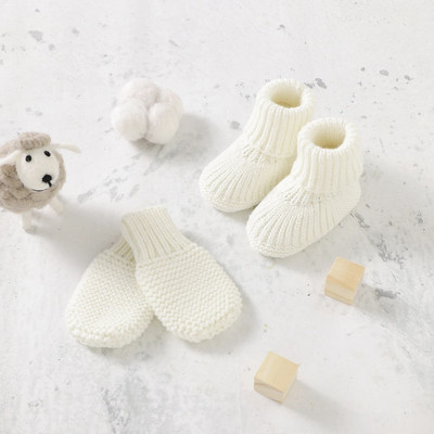 Újszülött babacipő + kesztyű szett Kötött csecsemő lány fiú csizma ujjatlan divatos szolid 2 db kisgyermek felcsúsztatható ágycipő, kézzel készített 0-18M