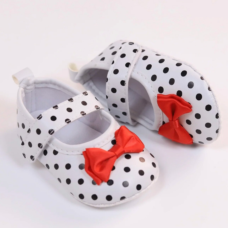 Baby Step Kingad Beebi esimene paar väikelaste jalanõusid Beebikingad Hingavad libisemiskindlad Tüdrukute Moekingad Printsessi stiil