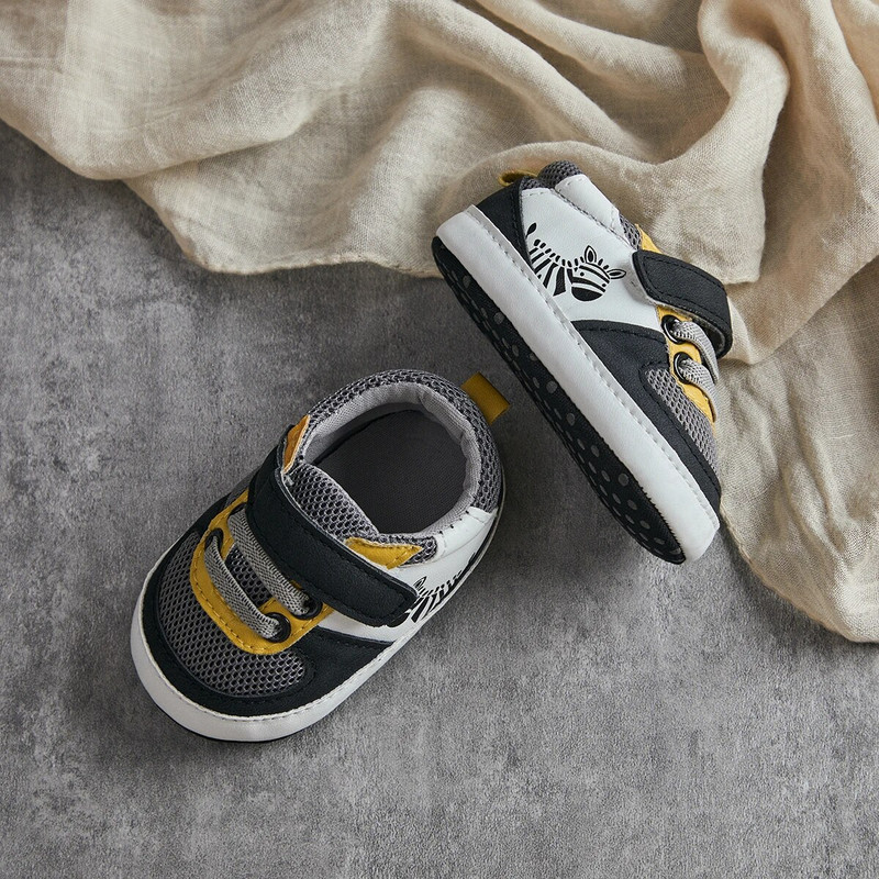 Batai kūdikiams, mergaitėms berniukams, sportbačiai Laisvalaikiai, mieli, plokščiapadžiai batai, kvėpuojantys tinkliniai bateliai kūdikiams Pirmieji vaikštynės kūdikiams