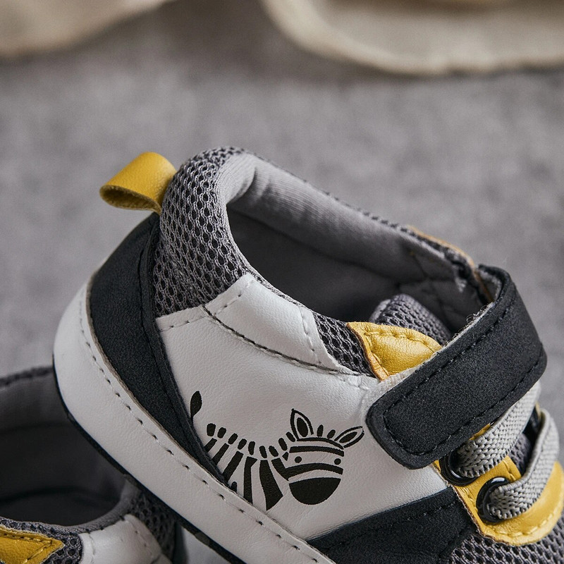 Batai kūdikiams, mergaitėms berniukams, sportbačiai Laisvalaikiai, mieli, plokščiapadžiai batai, kvėpuojantys tinkliniai bateliai kūdikiams Pirmieji vaikštynės kūdikiams