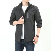 Striukės Vyriškos, neperpučiamos nuo vėjo, šiltos vienspalvės, lengvos, su gobtuvu užtrauktuku Madingas paltas Lauko sportinė apranga Vyriški rudeniniai megztiniai ilgomis rankovėmis